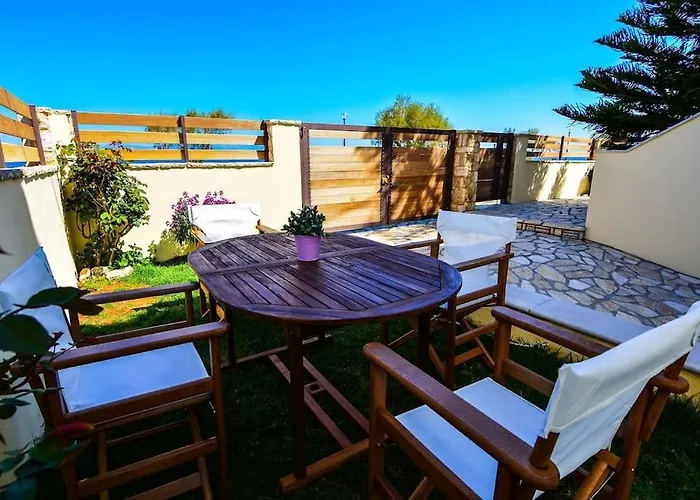Aigli Luxurious Villa
