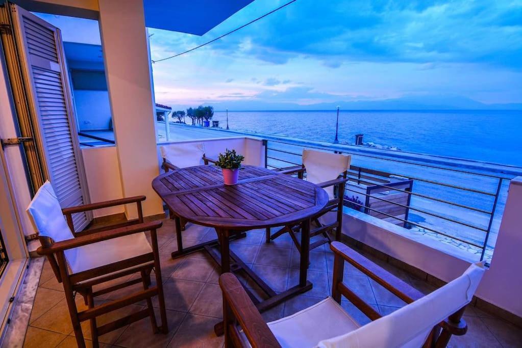 Aigli Luxurious Villa